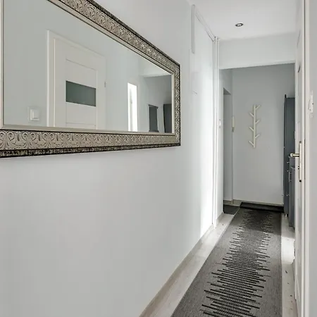 Old Town Dock Apartment *