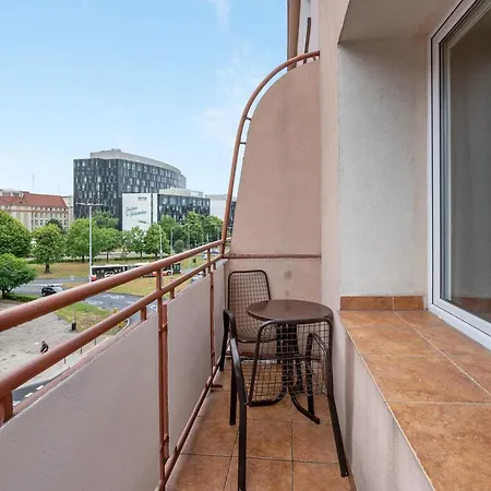 Old Town Dock Apartment Danzig